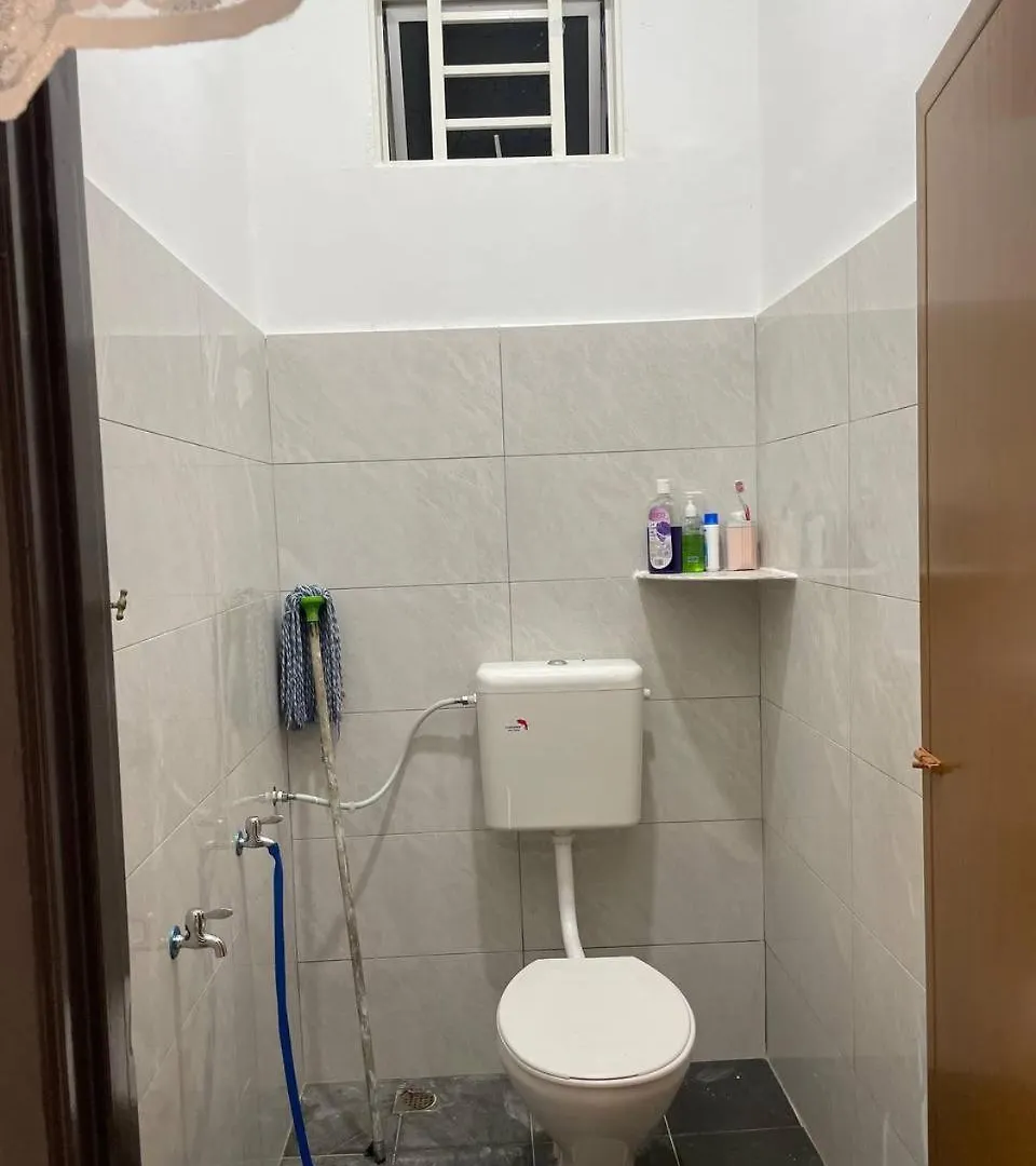 Nona Homestay Parit Buntar Malaysia